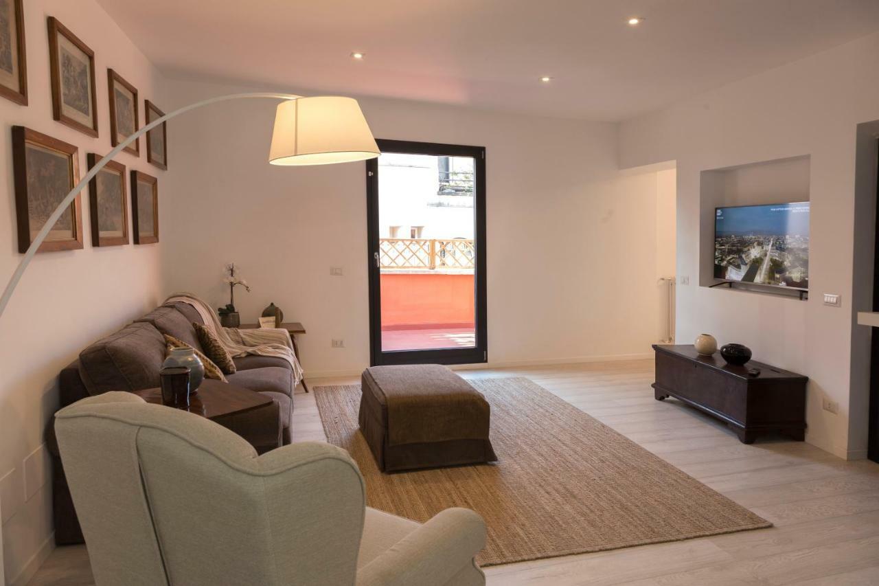 Sky View In Apartment
