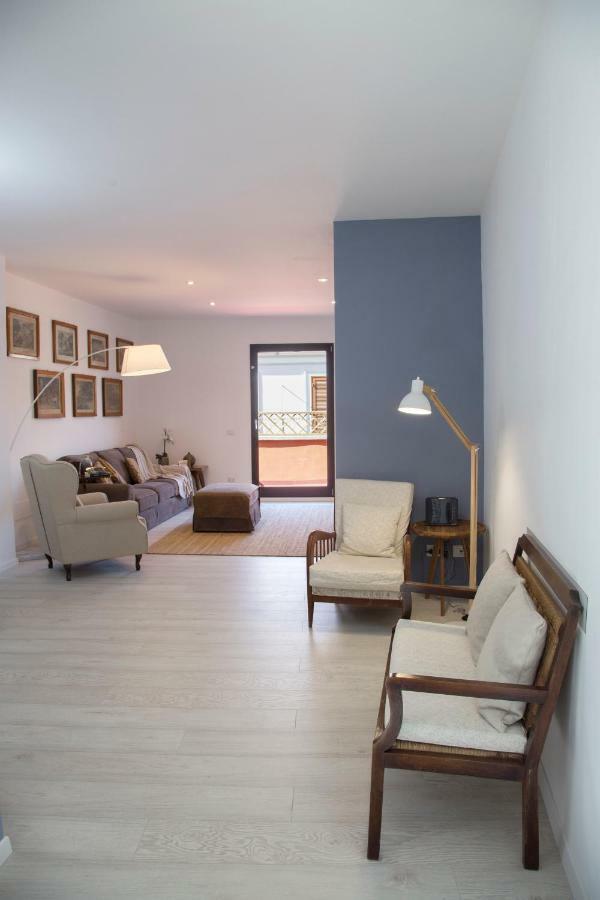 Sky View In Apartment