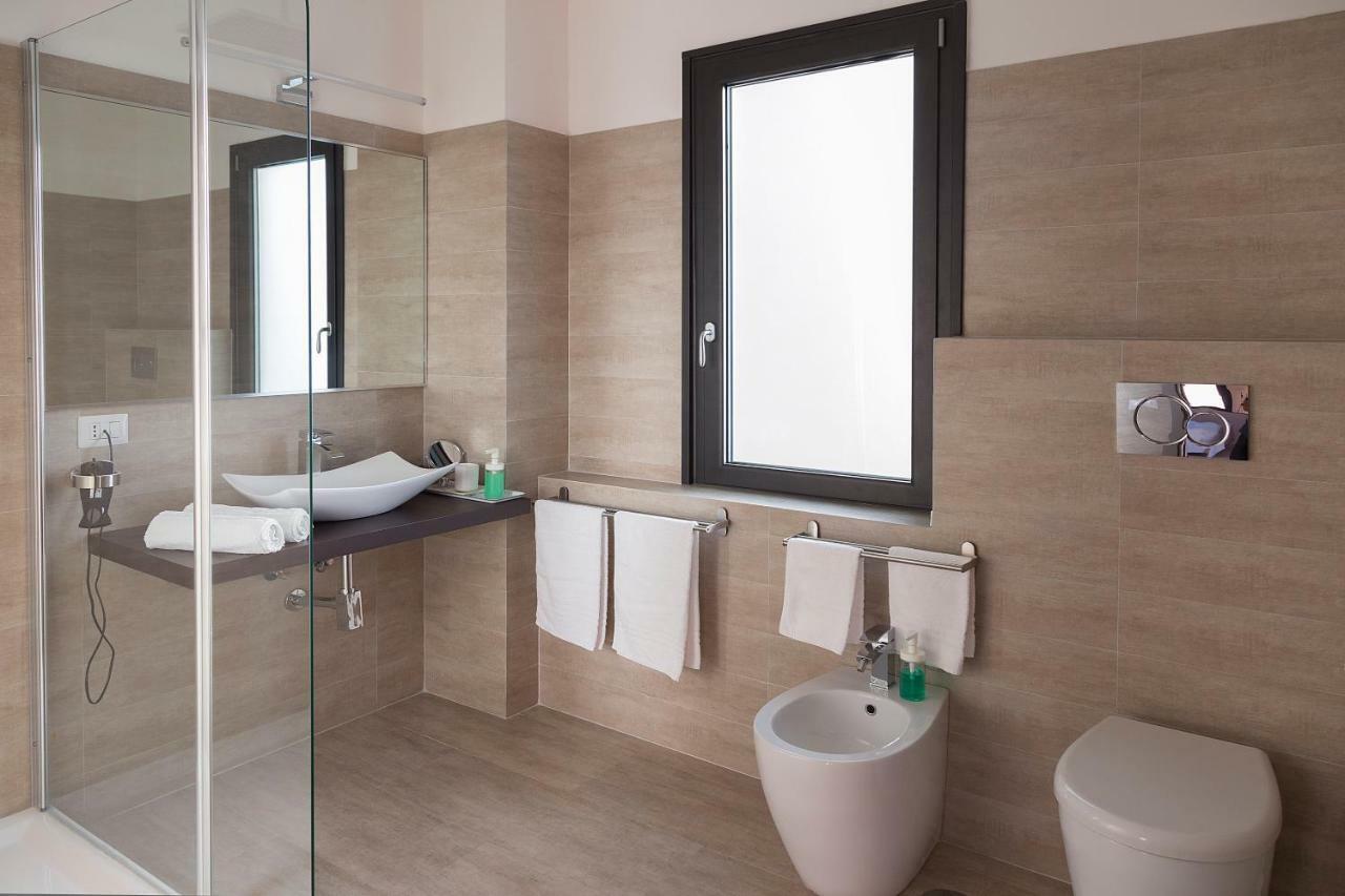 Sky View In Apartment Rom